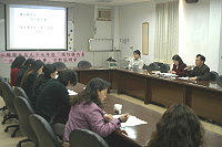 　衛生局今年將續辦廣受歡迎的「預防腸病毒—洗手舞創意比賽」，並邀集南竿各國小、幼稚園及托兒所代表共同討論活動細節。（圖／文：曹重偉）