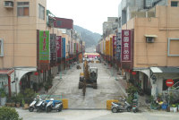 　縣府撥建經費到位，馬祖村光武街道路改善工程終於順利動工。（圖／文：曹重偉）