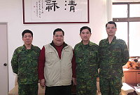 同心祝福議長 永保安康　圖與文：王泰閔