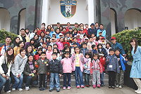 北竿坂里國小師生與家長八十餘人到東引進行城鄉交流活動。(圖/文:陳其敏)