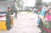 副指揮官陳將軍日前視導步兵士期末測驗時,表示部隊要有戰力,須從官兵專長學能著手,平時應藉由不斷自我充實與學習,逐漸提升專長學能,進而強化部隊整體戰力。(圖/文:王泰閔)