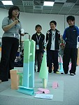 東引國小六年級在台北市立美術館參加導覽培訓課程。(圖:東引國小提供)