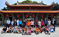 　地區首見畢業旅行團！北縣三峽鎮插角國小金敏分校來馬畢業旅行。（圖／文：曹重偉）