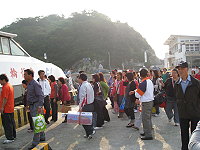 莒光鄉親慶祝母親節跨海遊覽北竿、南竿鄉。(圖/文:陳樂團)