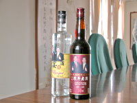 　馬祖酒廠近日全員日夜趕工，為五二○正副總統馬蕭國宴，獻上第一品牌國宴酒－馬祖陳年老酒。（圖／文：劉秋月）