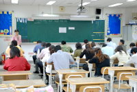 　銘傳大學在馬祖開辦的觀光研究所在職專班，昨天舉辦招生考試，錄取名額僅十名，讓現場競爭氣氛相當濃厚。（圖／文：劉秋月）