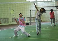 　東引鄉羽球比賽，特別設計新手組賽程，以鼓勵羽球運動。（圖／文：陳其敏）