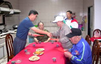 端節慰問榮民 感懷袍澤貢獻 圖與文:王泰閔