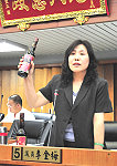 　議員李金梅進行質詢。（圖／文：曹重偉）