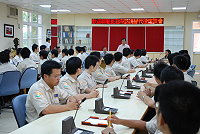 　役政署署長郭清泉首次蒞馬訪視在地替代役男，並恭喜本縣榮獲九十七年度上半年替代役績優服勤單位獎。（圖／文：劉秋月）