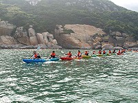 　FUN暑假去馬祖，獨木舟快樂遊。（圖：縣府觀光局提供）