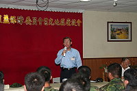 座談一開始,郝主任委員即開宗明義的指出,官兵權益保障委員會的設置,具有二個層面的意義,消極面是要求國軍人員奉公守法、依法行政;積極面則是透過委員會的運作,官兵們可循體制進行行政救濟,保障官兵自身的權益。(圖/文:陳志堅)