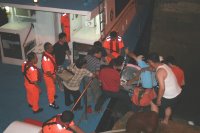 　莒光海巡分隊五日晚間出動巡艇護送病患至南竿就醫。（圖：莒光海巡分隊提供）