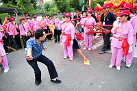 全村一起來熱鬧!(圖與文:張登傑、陳樂團)