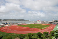 　福澳運動場跑道翻新工程，包括整體排水系統、地基與PU跑道鋪設。全新完工後，成為全縣最新穎、最舒適的運動場所。（圖／文：鄭慧菁）