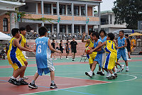中正仁愛聯隊與東引國小之戰,歷經二次延長加賽才分出勝負。(圖/文:陳其敏)