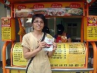 號稱取材馬祖野生蔥的馬蔥餅專賣店,從台中逢甲夜市起家後,已經有近三十家加盟店。(圖:轉載大台灣旅遊網)