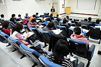 　「馬祖觀光從業人員兩岸研習活動」昨開訓，吸引地區觀光從業人員及有興趣從事觀光產業者四十人參加。（圖／文：曹重偉）