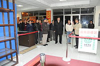 　縣長陳雪生及北竿各界現地了解白沙元旦通航大陸相關準備作業。（圖／文：陳鵬雄）