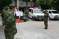 馬防部日前舉辦巡迴醫療服務車撥交典禮,指揮官鄭中將期勉防區軍醫同仁,致力提升醫療服務品質,為官兵健康把關,以確保防區精實戰力。(圖/文:林忠和)