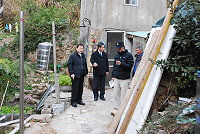 　南竿鄉長朱秀平視察九十七年度各項基層建設工程。（圖／文：邱竟瑋）