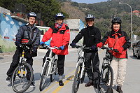 　台灣自行車環島運動協會榮譽會長黃進寶來馬為五月的馬祖－福州－北京單車之旅探路。（圖／文：陳鵬雄）