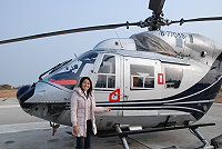 　中興航空美女機務人員，女性擔任機務工作，台灣少見，在馬祖更是首見，把飛機當情人的她，從早到晚的世界裡都是飛機。（圖／文：劉秋月）