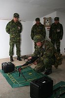 　指揮官鄭中將視導部隊基地整備情形。（圖／文：黃俊智）