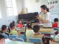 黑尾鷗課輔隊以熱忱與專業，為東引小朋友規劃充實的假期生活。（圖／文：陳其敏）