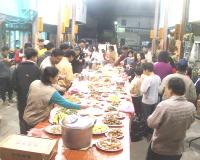 東莒文協慶祝婦幼節舉辦餐會招待東莒所有鄉親共度佳節。(圖/文:林家菊)