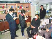 防範SARS,衛生局持續追蹤岸巡查緝的偷渡客及大陸漁民。(圖/文:邱桂惠)