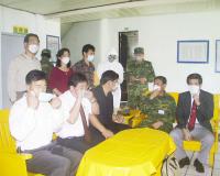 地區軍政首長及中央防疫視察小組到莒光瞭解防疫措施。(圖/文:陳樂團)