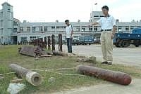 福澳運動場周邊設施屢遭破壞,教育局呼籲民眾發揮公德心,珍惜得來不易的資源。(圖/文:張登傑)