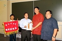 宜蘭縣議長張建榮拜會縣長陳雪生與議長陳振清，並交換紀念品。（圖／文：曹重偉）
