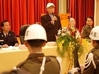 壞人小心！今年春安工作於八日凌晨正式開始，主任秘書林星寶代表縣長指示警察局要盡全力讓馬祖民眾安安心心過個好年。（圖／文：張登傑）
